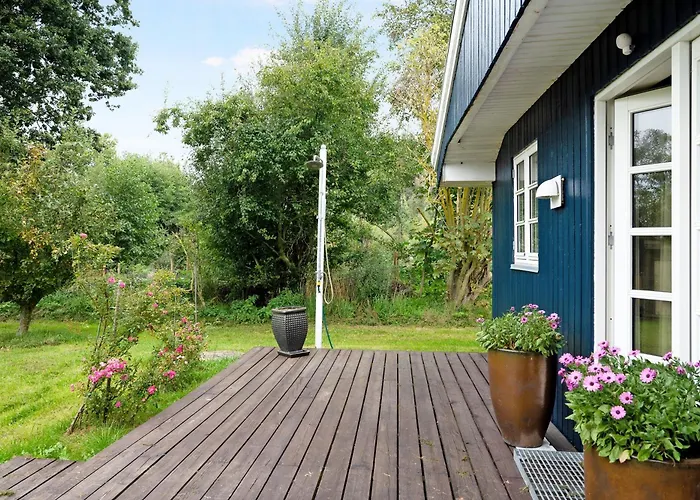 Stylish 10-person With Perfect For Families And Groups * Ebeltoft